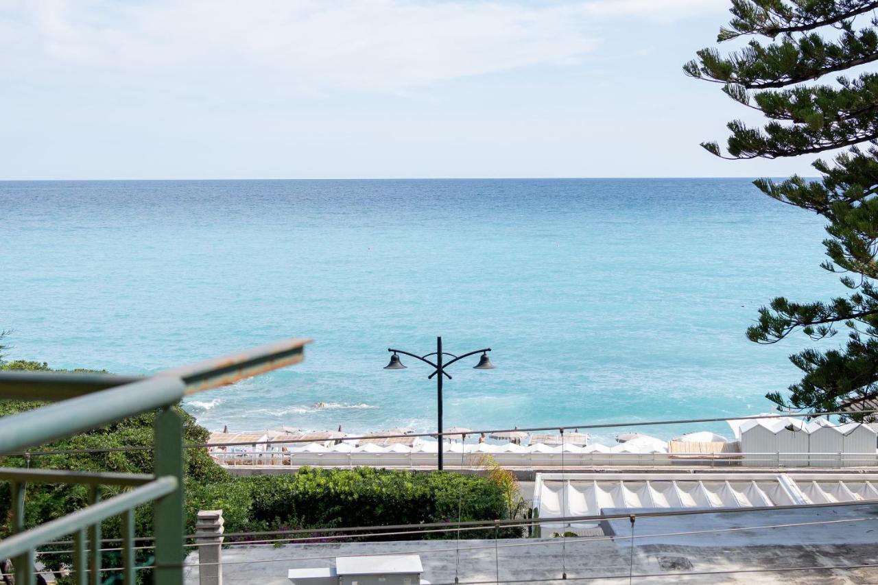Casa Fedra - Pet Friendly - Sea View Appartement Bordighera Buitenkant foto
